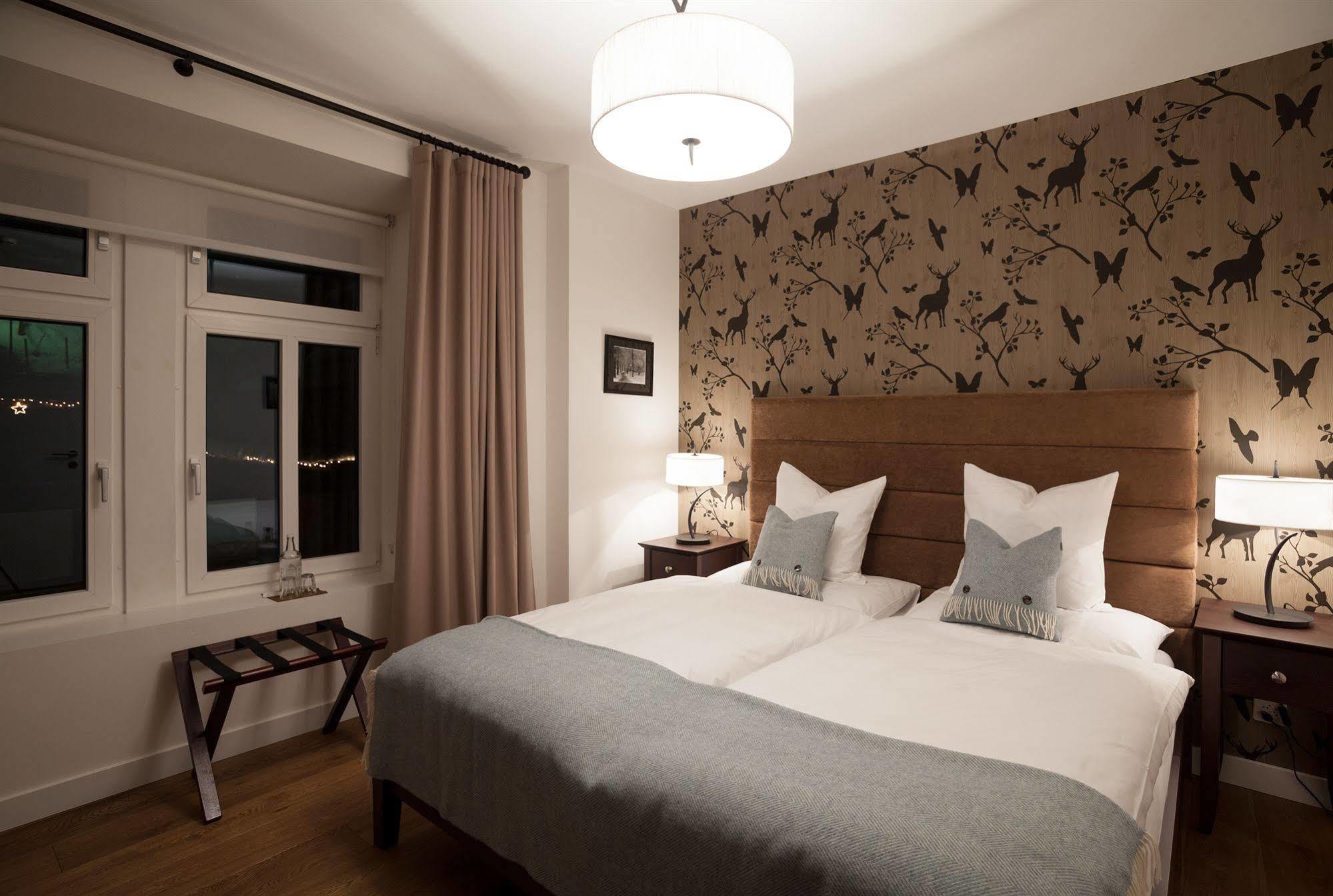 Boutique-Hotel Garni Bellevue Davos Wiesen Exterior photo